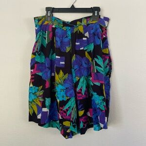 Vintage Cascais made in USA colorful floral flowy pull on shorts SIZE M